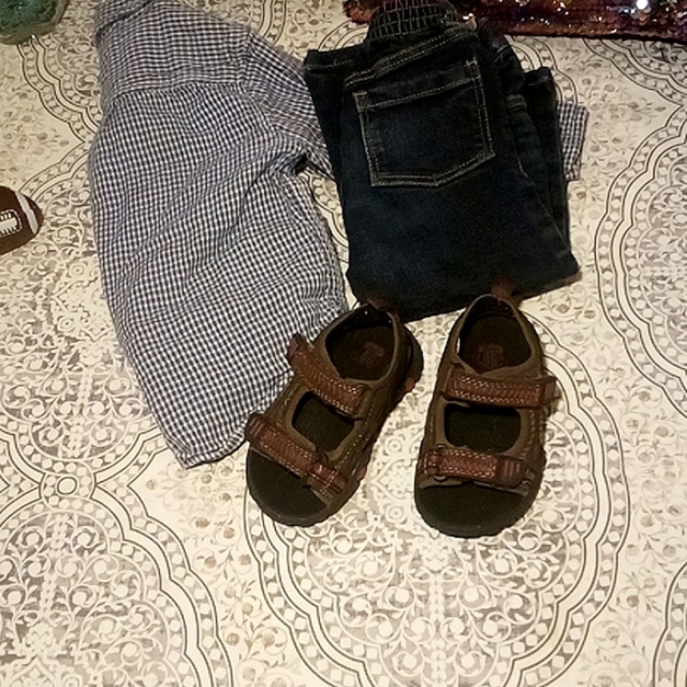 Nice like new boys sandals